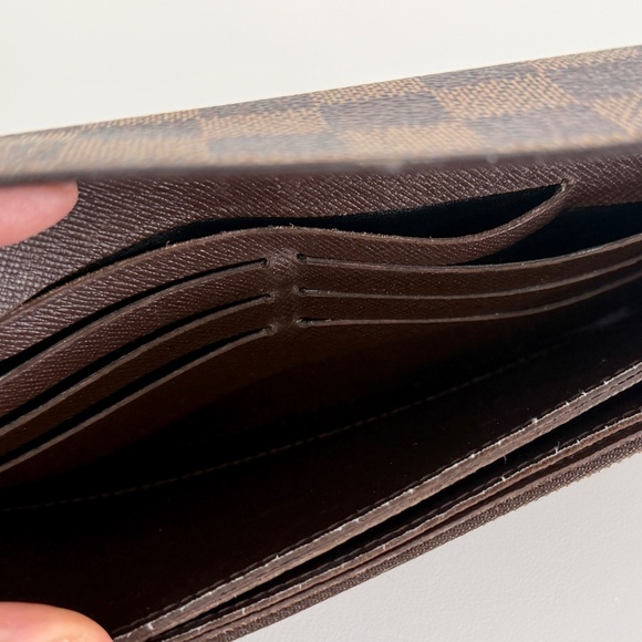 Authentic Louis Vuitton Porte-Trésor International Wallet - Picture 13 of 15